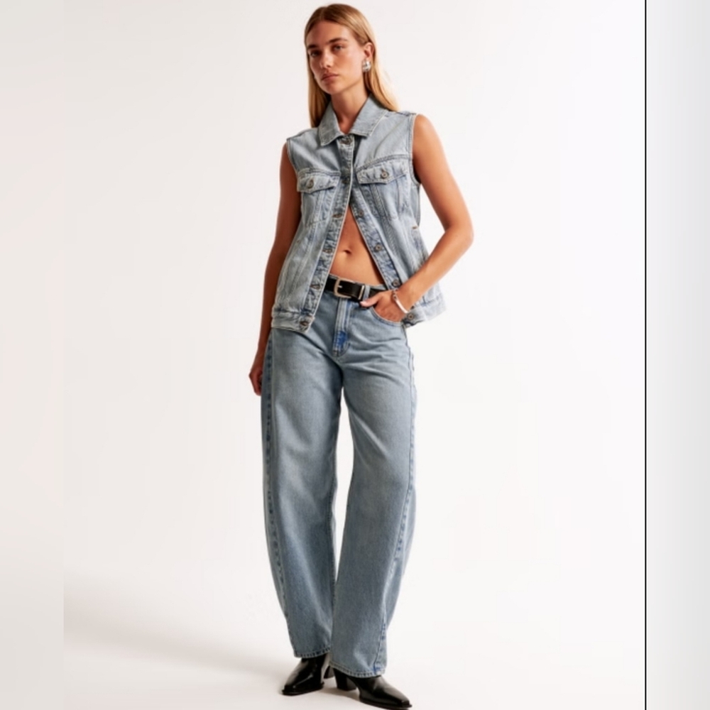 NWT Abercrombie & Fitch The Barrel Jean Mid Rise Size 32/ 14 s  Length 25.5"